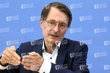 Bundespressekonferenz Cannabis-Gesetz I in Berlin