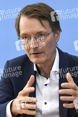 Bundespressekonferenz Cannabis-Gesetz I in Berlin