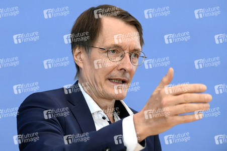 Bundespressekonferenz Cannabis-Gesetz I in Berlin