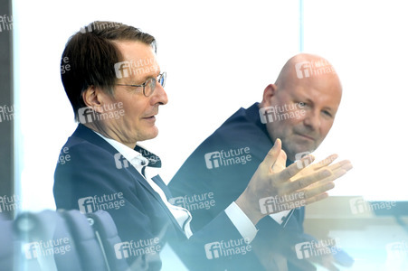 Bundespressekonferenz Cannabis-Gesetz I in Berlin