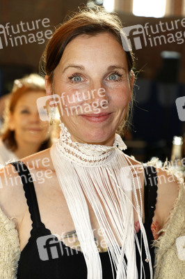 Vernissage 'Beyond Fame - Die Kunst der Stars' in Düsseldorf