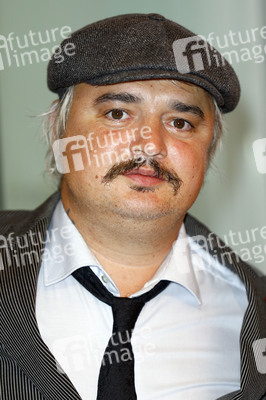 Vernissage 'Beyond Fame - Die Kunst der Stars' in Düsseldorf