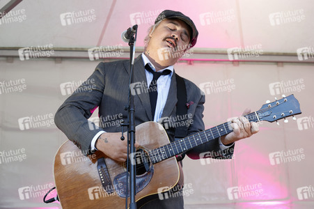 Vernissage 'Beyond Fame - Die Kunst der Stars' in Düsseldorf