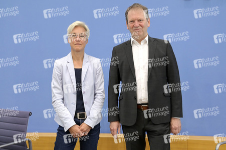 Bundespressekonferenz Expertenrat für Klimafragen in Berlin