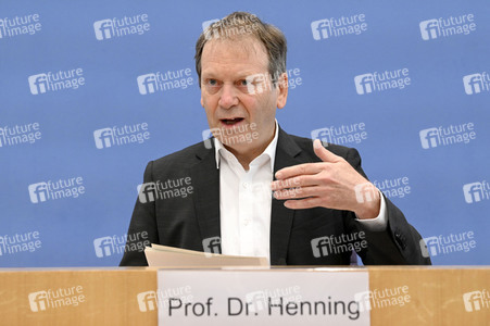 Bundespressekonferenz Expertenrat für Klimafragen in Berlin