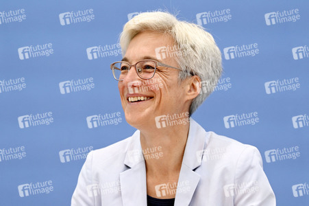 Bundespressekonferenz Expertenrat für Klimafragen in Berlin