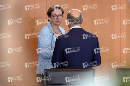 72. Sitzung des Bundeskabinetts in Berlin