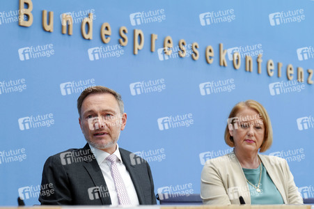 Bundespressekonferenz Einigung bei der Kindergrundsicherung in Berlin