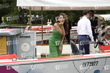 Caterina Murino bei der Ankunft am Hotel Excelsior, Internationale Filmfestspiele von Venedig 2023