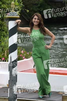 Caterina Murino bei der Ankunft am Hotel Excelsior, Internationale Filmfestspiele von Venedig 2023