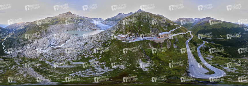 Symbolfoto Alpenpass