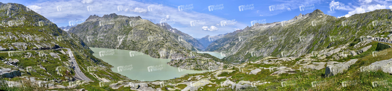 Symbolfoto Alpenpass