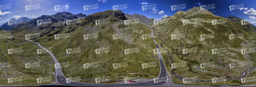 Symbolfoto Alpenpass