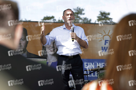 Hubert Aiwanger bei einer Wahlkampfveranstaltung der Freien Wähler Hessen in Wetter