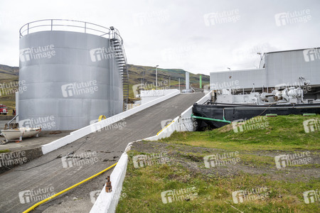 Hvalur hf. Walfangunternehmen bei Akranes