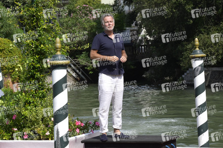 Ankunft von Franck Dubosc am Hotel Excelsior, Internationale Filmfestspiele von Venedig 2023
