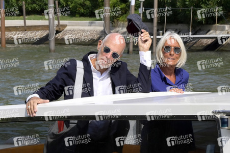 Ankunft von Gabriele Salvatores und Rita Rabassini am Hotel Excelsior, Internationale Filmfestspiele von Venedig 2023