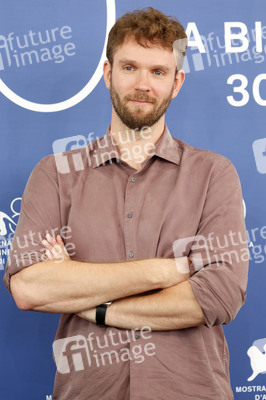 Photocall 'Die Theorie von Allem', Internationale Filmfestspiele von Venedig 2023