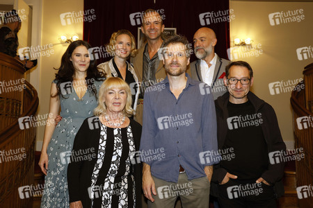 Theaterpremiere 'Onkel Wanja' in Berlin