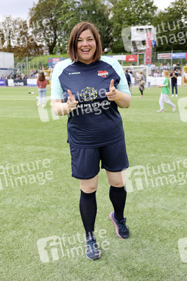 Benefiz-Fußballspiel 'Kicken mit Herz' 2023 in Hamburg