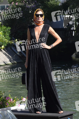 Ankunft von Nieves Álvarez am Hotel Excelsior, Internationale Filmfestspiele von Venedig 2023