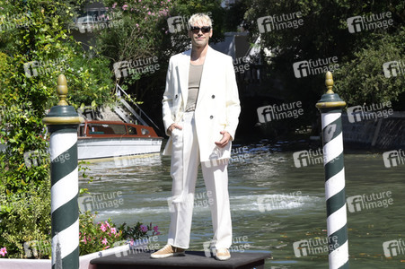 Ankunft von Mr. Rain am Hotel Excelsior, Internationale Filmfestspiele von Venedig 2023