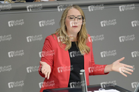 118. Sitzung des Deutschen Bundestages in Berlin