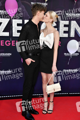 Filmpremiere 'Trauzeugen' in Berlin