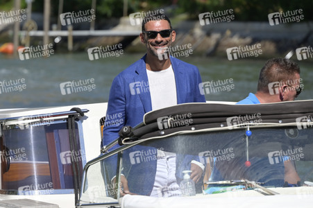 Ankunft von Francesco Arca am Hotel Excelsior, Internationale Filmfestspiele von Venedig 2023