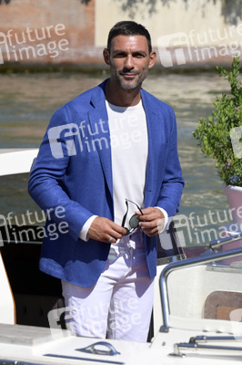 Ankunft von Francesco Arca am Hotel Excelsior, Internationale Filmfestspiele von Venedig 2023