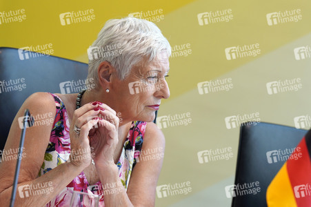 Podiumsdiskussion 'Bring Back Kids to Ukraine: Die Entführung ukrainischer Kinder' in Berlin