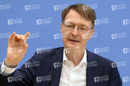 Bundespressekonferenz Krankenhaustransparenzgesetz in Berlin