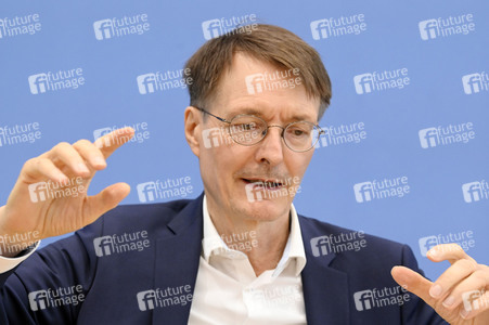 Bundespressekonferenz Krankenhaustransparenzgesetz in Berlin