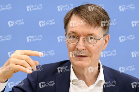 Bundespressekonferenz Krankenhaustransparenzgesetz in Berlin