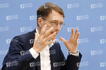 Bundespressekonferenz Krankenhaustransparenzgesetz in Berlin