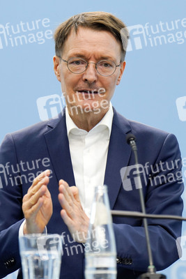 Pressekonferenz zu den Ergebnissen des Runden Tischs Long Covid in Berlin