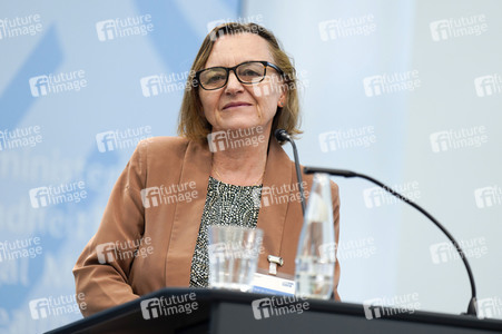 Pressekonferenz zu den Ergebnissen des Runden Tischs Long Covid in Berlin
