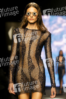 Claro Couture Fashion Show auf der 78. Mercedes-Benz Fashion Week Madrid