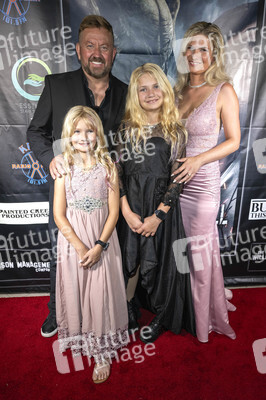 Filmpremiere 'Beneath Us All' in Los Angeles