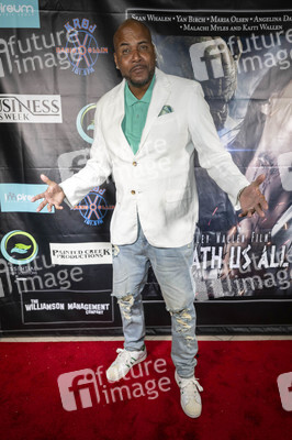 Filmpremiere 'Beneath Us All' in Los Angeles