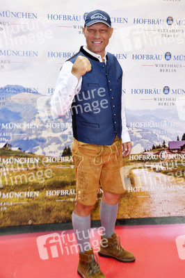 Wiesn Anstich 2023 im Hofbräu Berlin