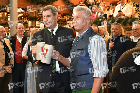 Wiesn Anstich im Schottenhamel Festzelt auf dem Oktoberfest 2023 in München