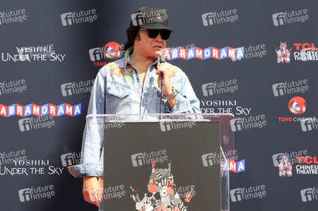 Hand and Footprint Ceremony mit Yoshiki in Los Angeles