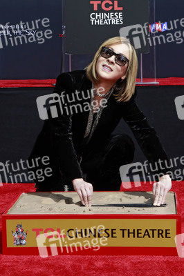 Hand and Footprint Ceremony mit Yoshiki in Los Angeles