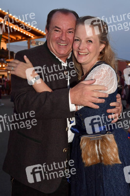 Almauftrieb beim Oktoberfest 2023 in München