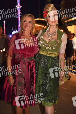 Almauftrieb beim Oktoberfest 2023 in München