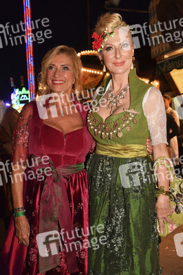 Almauftrieb beim Oktoberfest 2023 in München