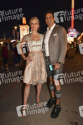 Almauftrieb beim Oktoberfest 2023 in München