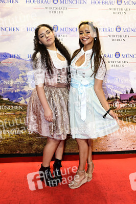Wiesn Anstich 2023 im Hofbräu Berlin