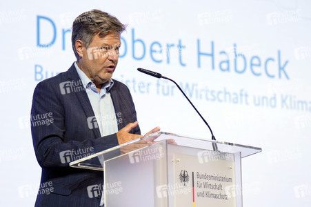 Konferenz 'Mikroelektronik: Schlüssel zur Transformation' in Berlin